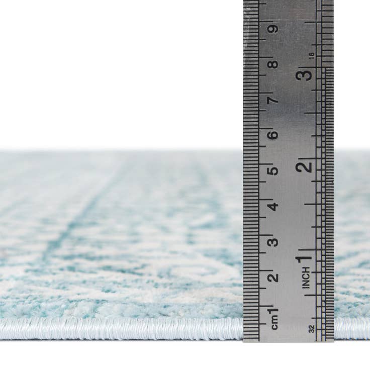 Detail image of Jill Zarin 2' x 3' Uptown Cloisters Rug