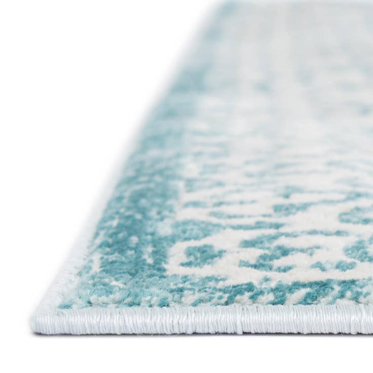 Detail image of Jill Zarin 2' x 3' Uptown Cloisters Rug