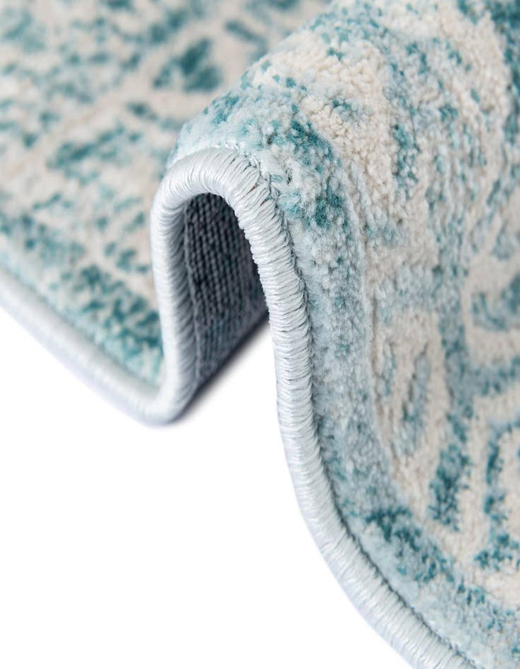 Detail image of Jill Zarin 5' 3 x 8' Uptown Cloisters Rug