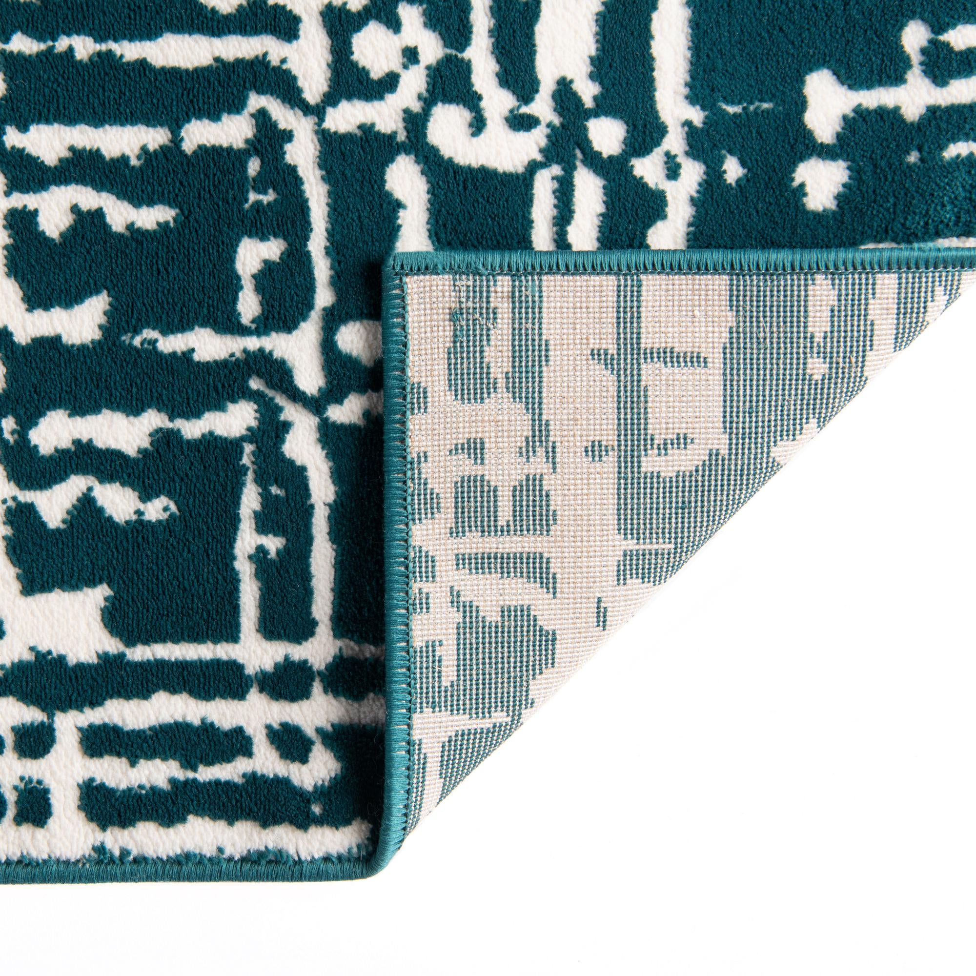 2' x 3' Vince Camuto Rug