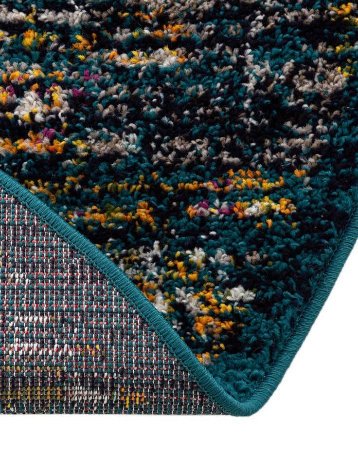 Detail image of 5' 3 x 5' 3 Carrington Round Rug