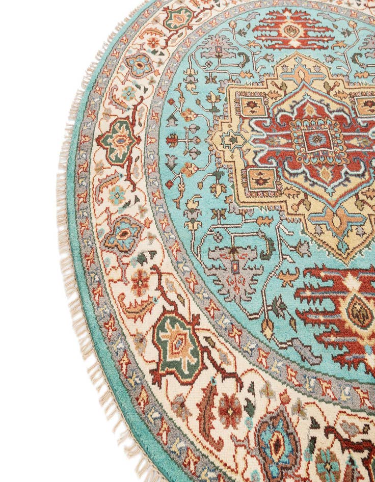Detail image of 8' x 8'  Hand Knotted Heriz Wool Round Rug