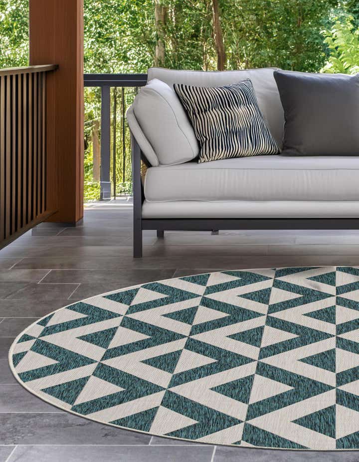 4' x 4' Easy-Clean Jill Zarin Napa Indoor / Outdoor Round Rug