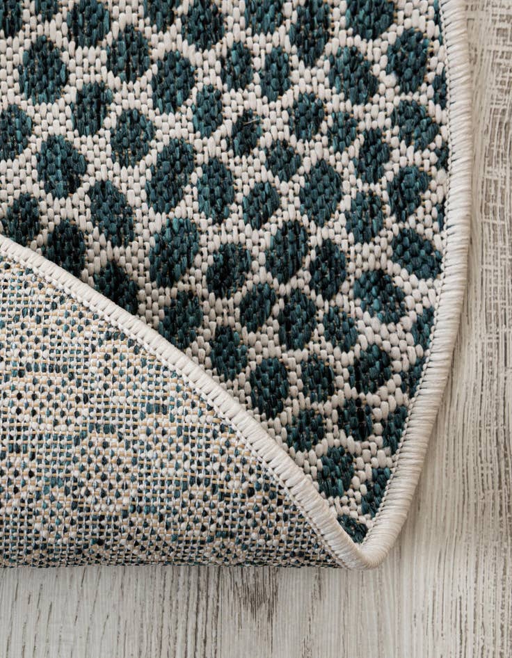 Detail image of 10' 8 x 10' 8 Easy-Clean Jill Zarin Cape Town Indoor / Outdoor Round Rug