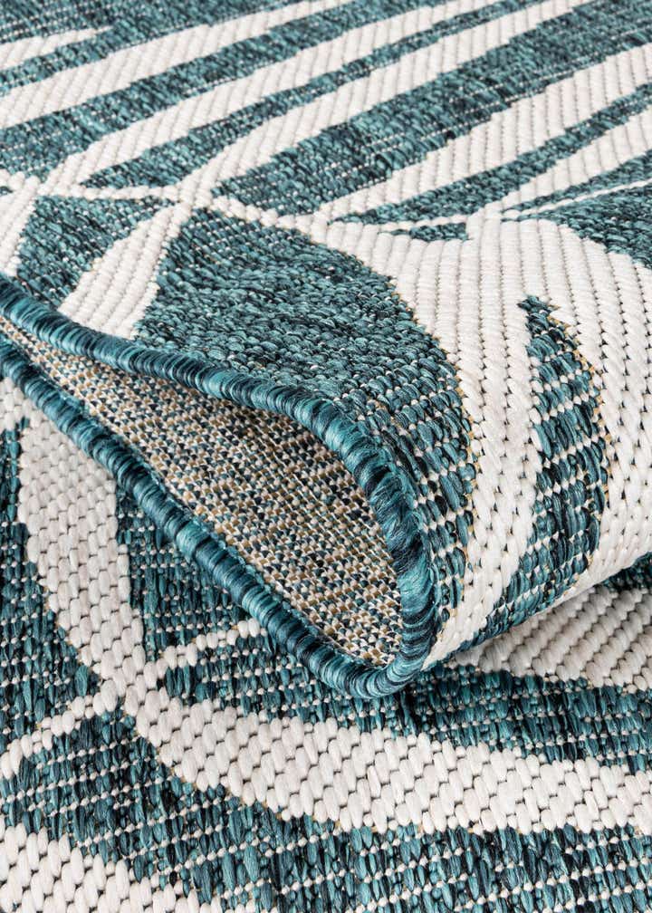 6' x 6' Easy-Clean Botanical Indoor / Outdoor Round Rug
