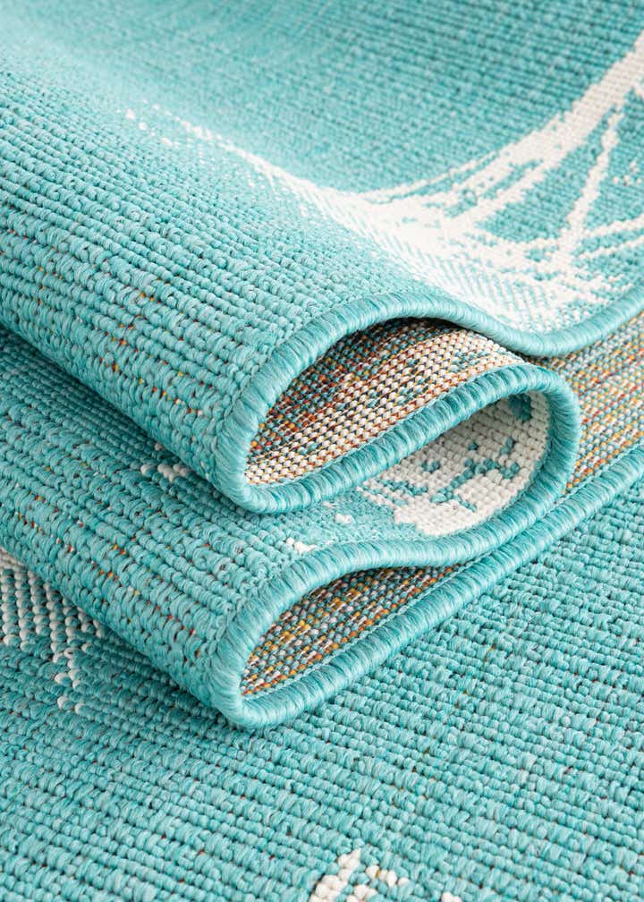 4' x 4' Easy-Clean Coastal Indoor / Outdoor Round Rug