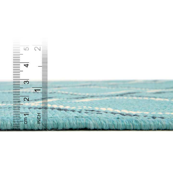 7' x 7' Easy-Clean Lattice Indoor / Outdoor Round Rug