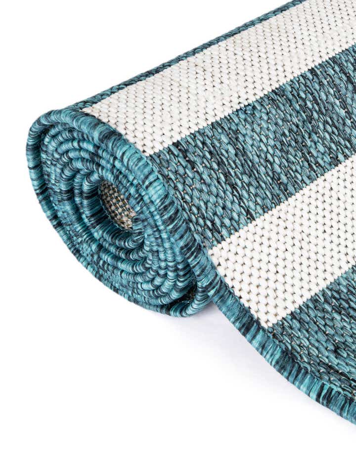 4' x 4' Easy-Clean Ribbon Indoor / Outdoor Round Rug