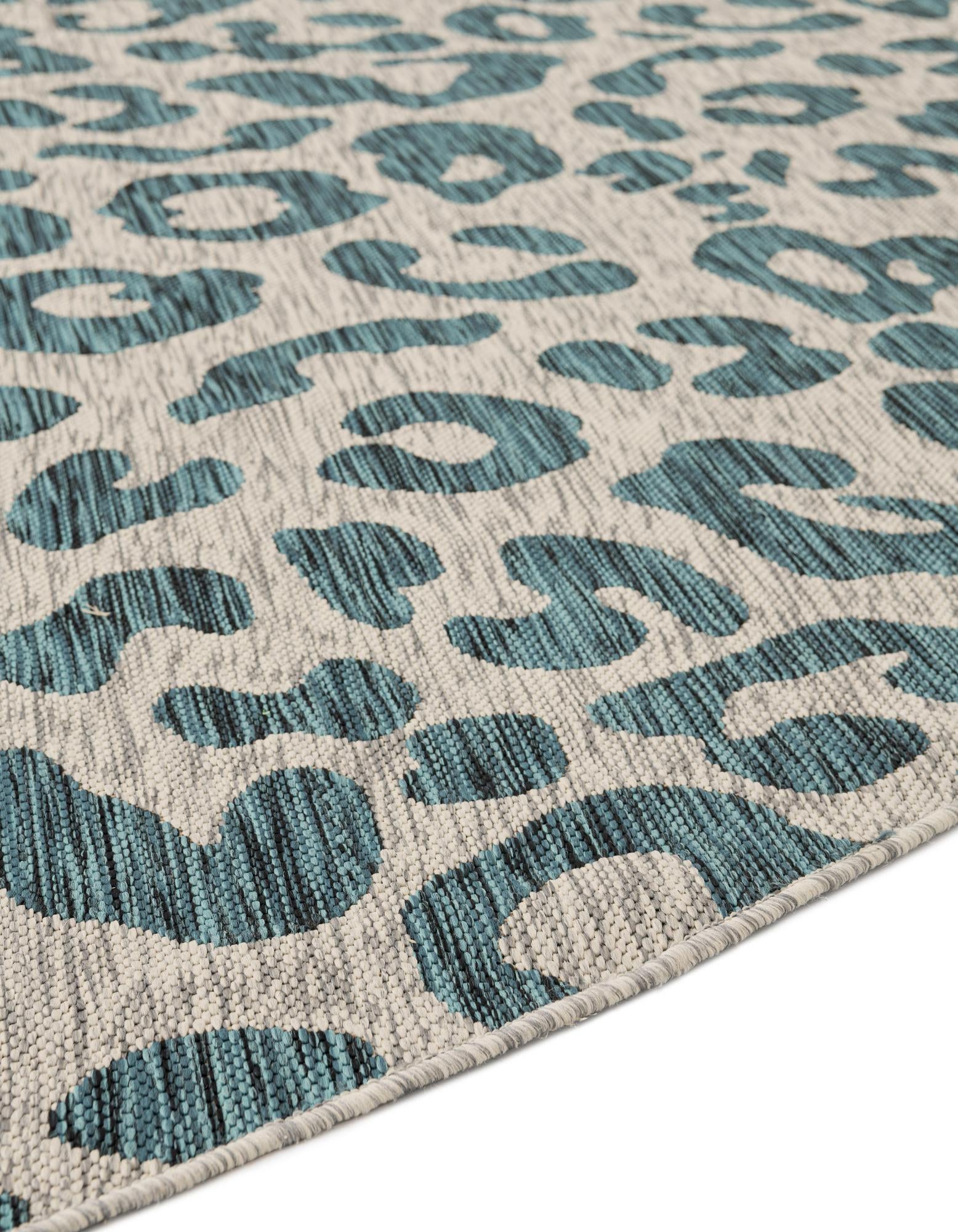 10' 8 x 10' 8 Easy-Clean Safari Indoor / Outdoor Round Rug