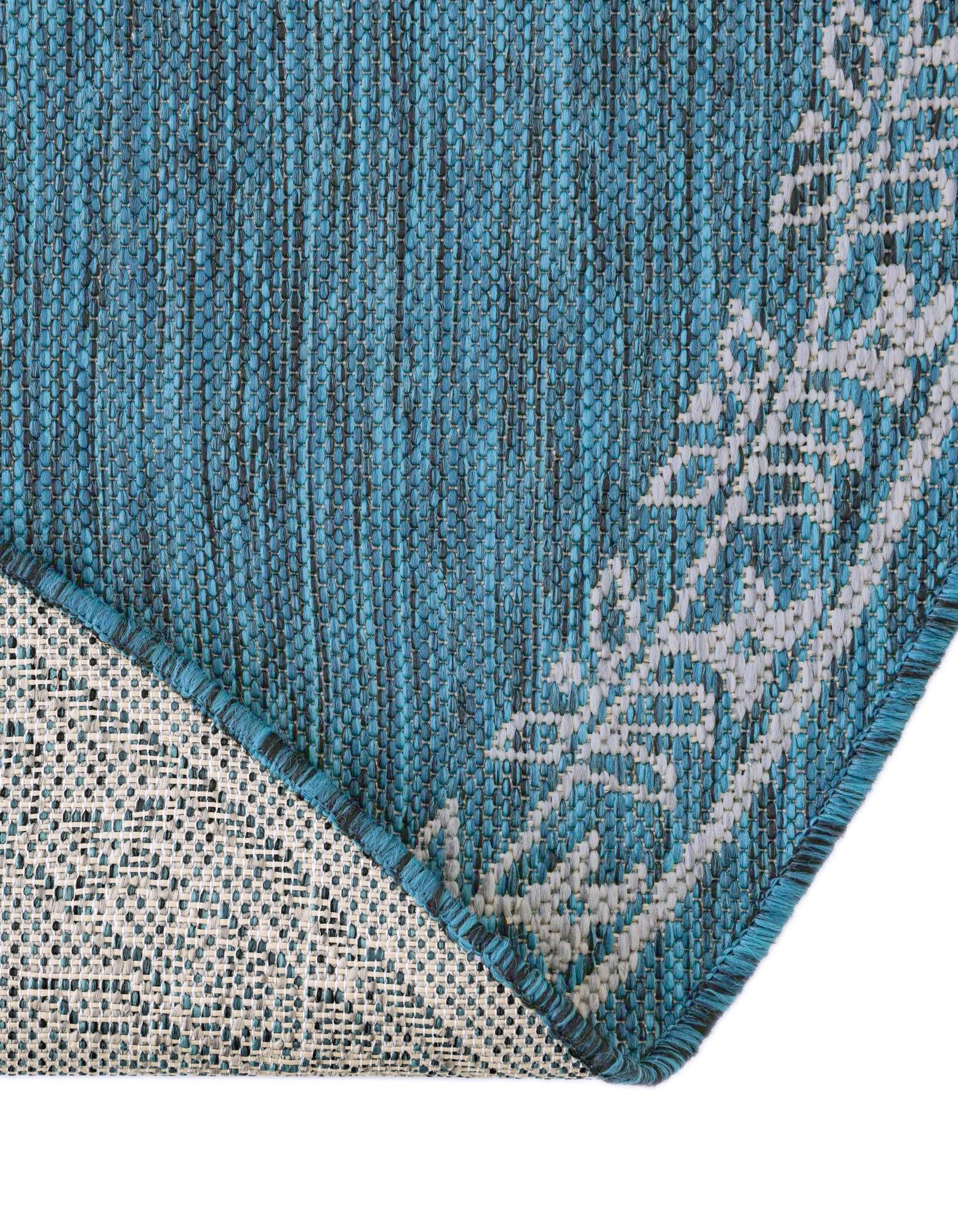 4' x 4' Easy-Clean Traditional Indoor / Outdoor Round Rug