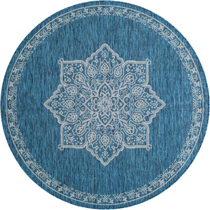 Detail image of 6' x 6' Easy-Clean Traditional Indoor / Outdoor Round Rug
