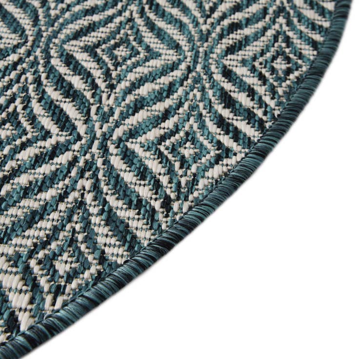 Detail image of 4' x 4' Easy-Clean Trellis Indoor / Outdoor Round Rug