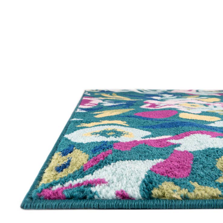 Detail image of 2' x 6' Bloom Runner Rug