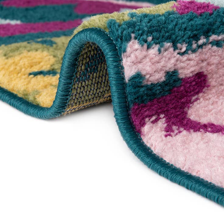 Detail image of 2' x 6' Bloom Runner Rug