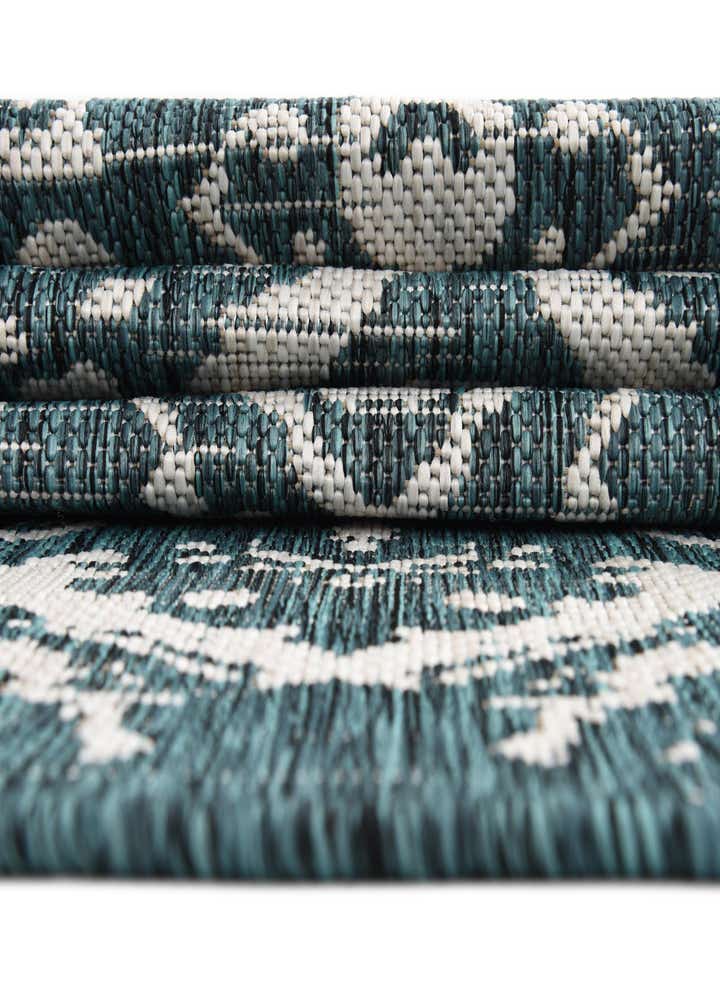 2' x 6' Easy-Clean Jill Zarin Dubai Indoor / Outdoor Runner Rug