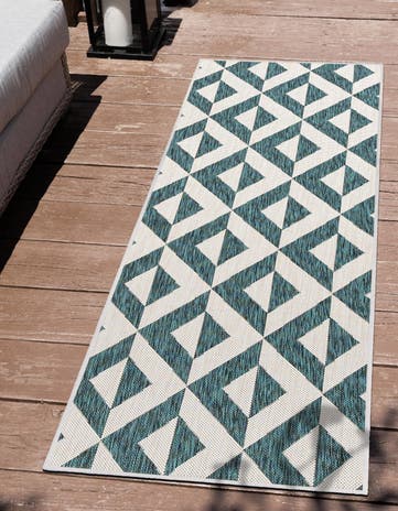 2' x 6' Easy-Clean Jill Zarin Napa Indoor / Outdoor Runner Rug