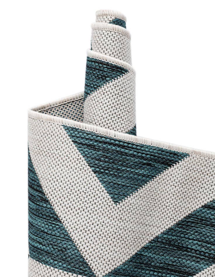 Detail image of 2' x 6' Easy-Clean Jill Zarin Napa Indoor / Outdoor Runner Rug