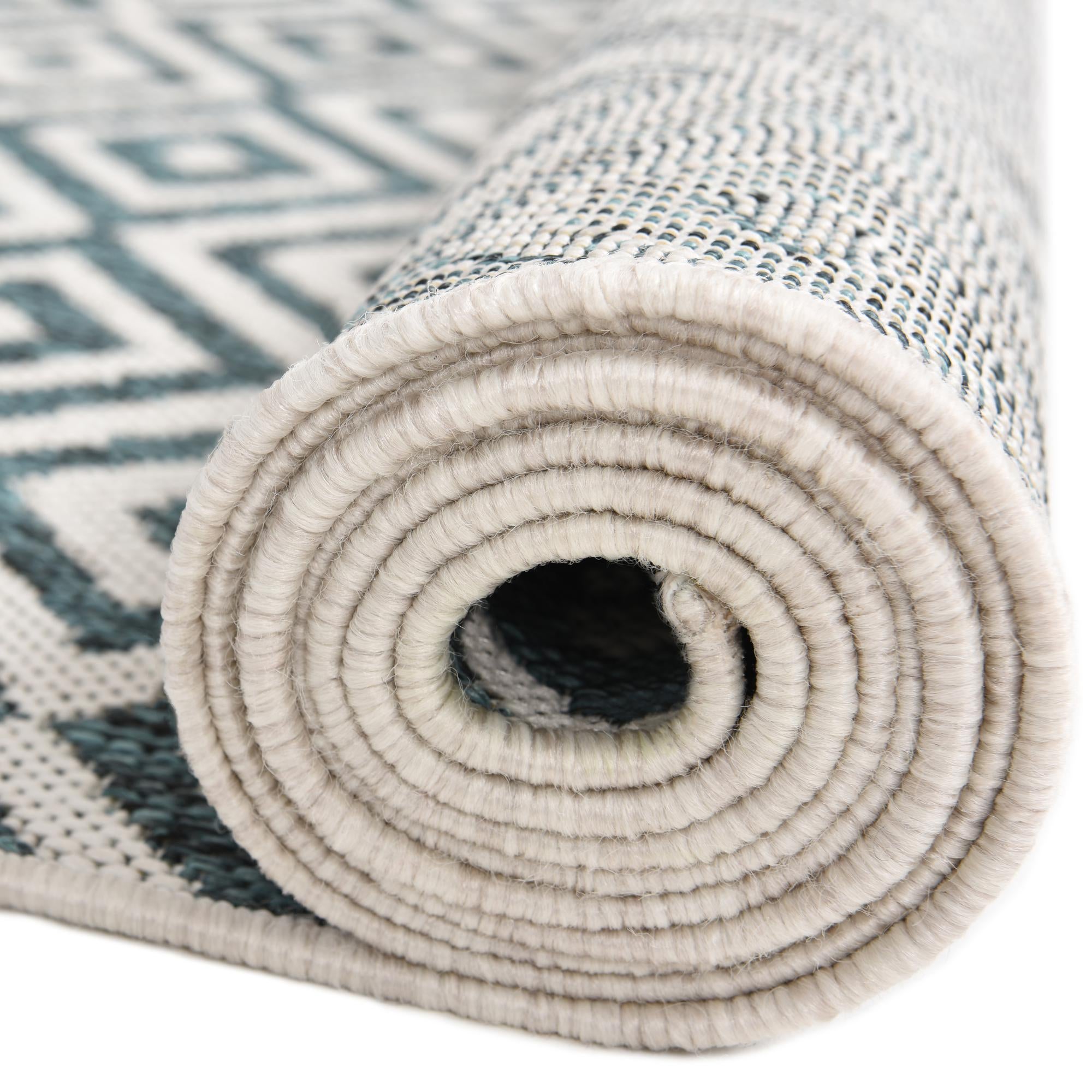 2' x 8' Easy-Clean Jill Zarin Costa Rica Indoor / Outdoor Runner Rug