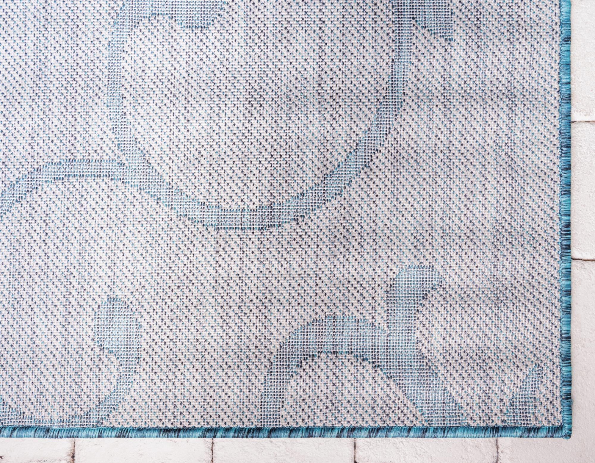 2' x 6' Easy-Clean Botanical Indoor / Outdoor Runner Rug