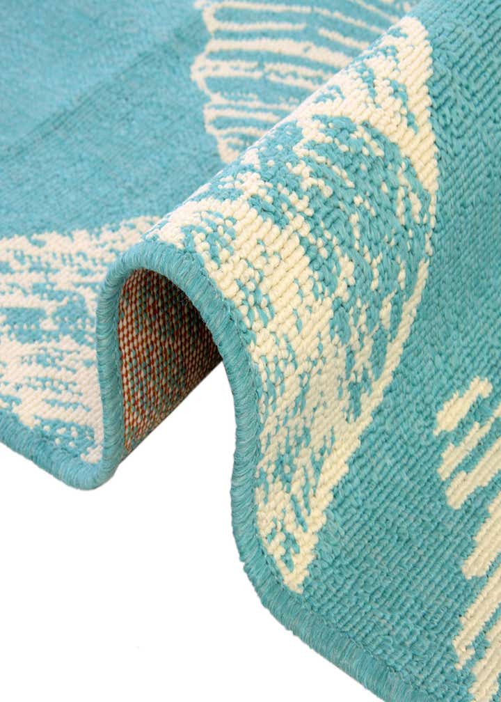 2' x 6' Easy-Clean Coastal Indoor / Outdoor Runner Rug