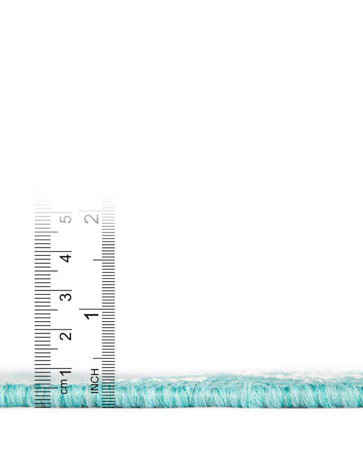 2' x 5' Easy-Clean Lattice Indoor / Outdoor Runner Rug