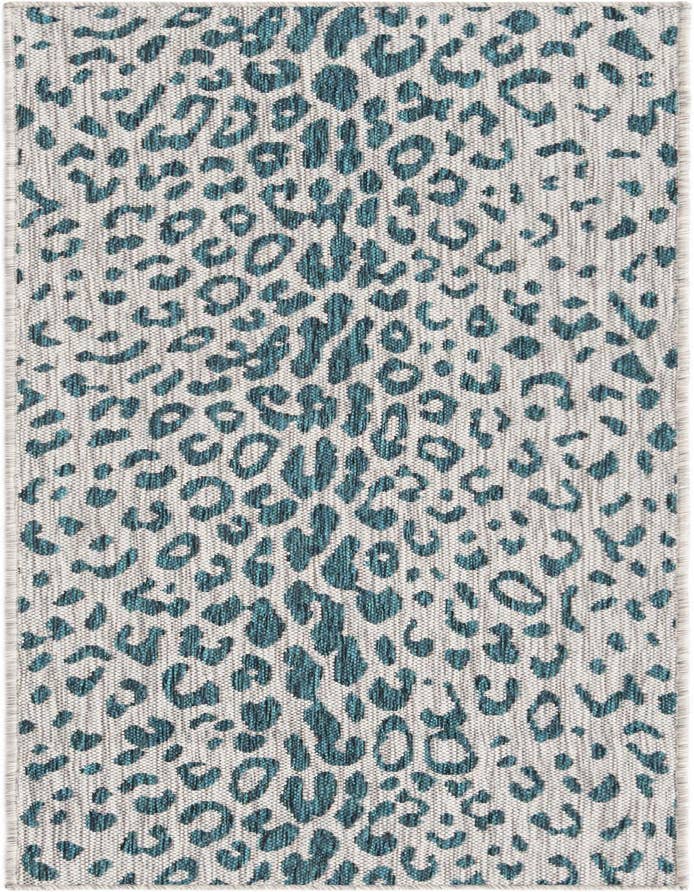 Detail image of 2' x 6' Easy-Clean Safari Indoor / Outdoor Runner Rug