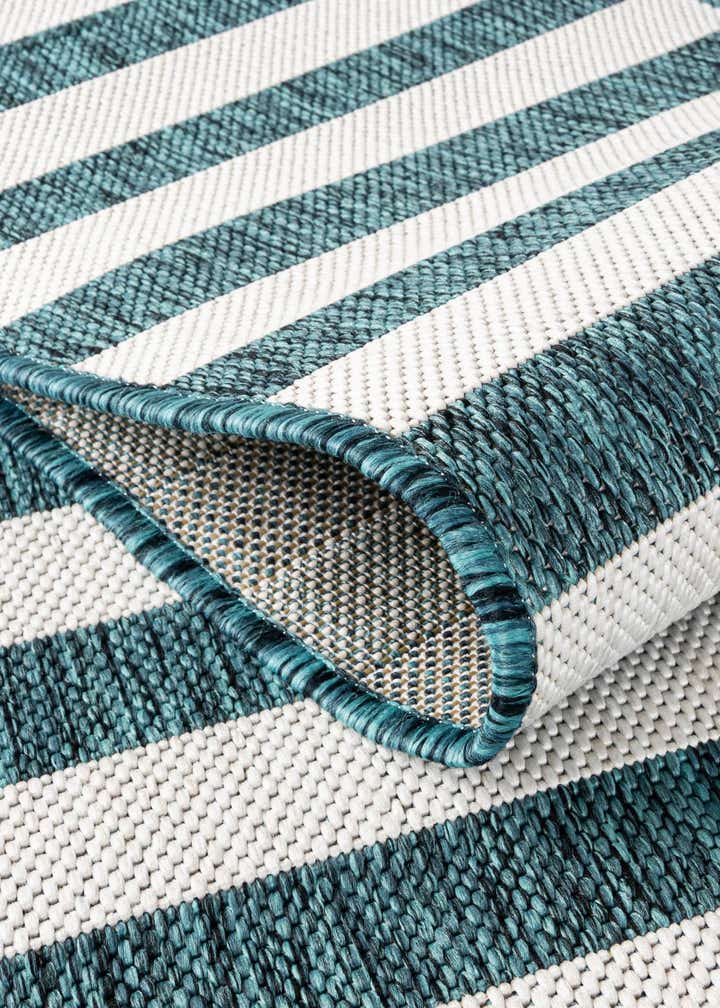 2' x 6' Easy-Clean Striped Indoor / Outdoor Runner Rug
