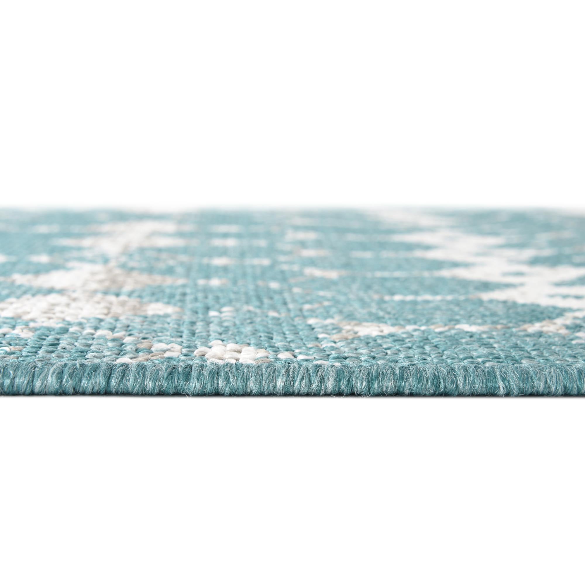 2' x 6' Easy-Clean Trellis Indoor / Outdoor Runner Rug