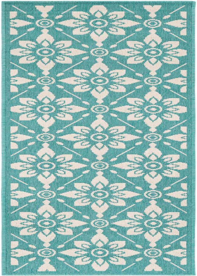 2' x 6' Easy-Clean Trellis Indoor / Outdoor Runner Rug
