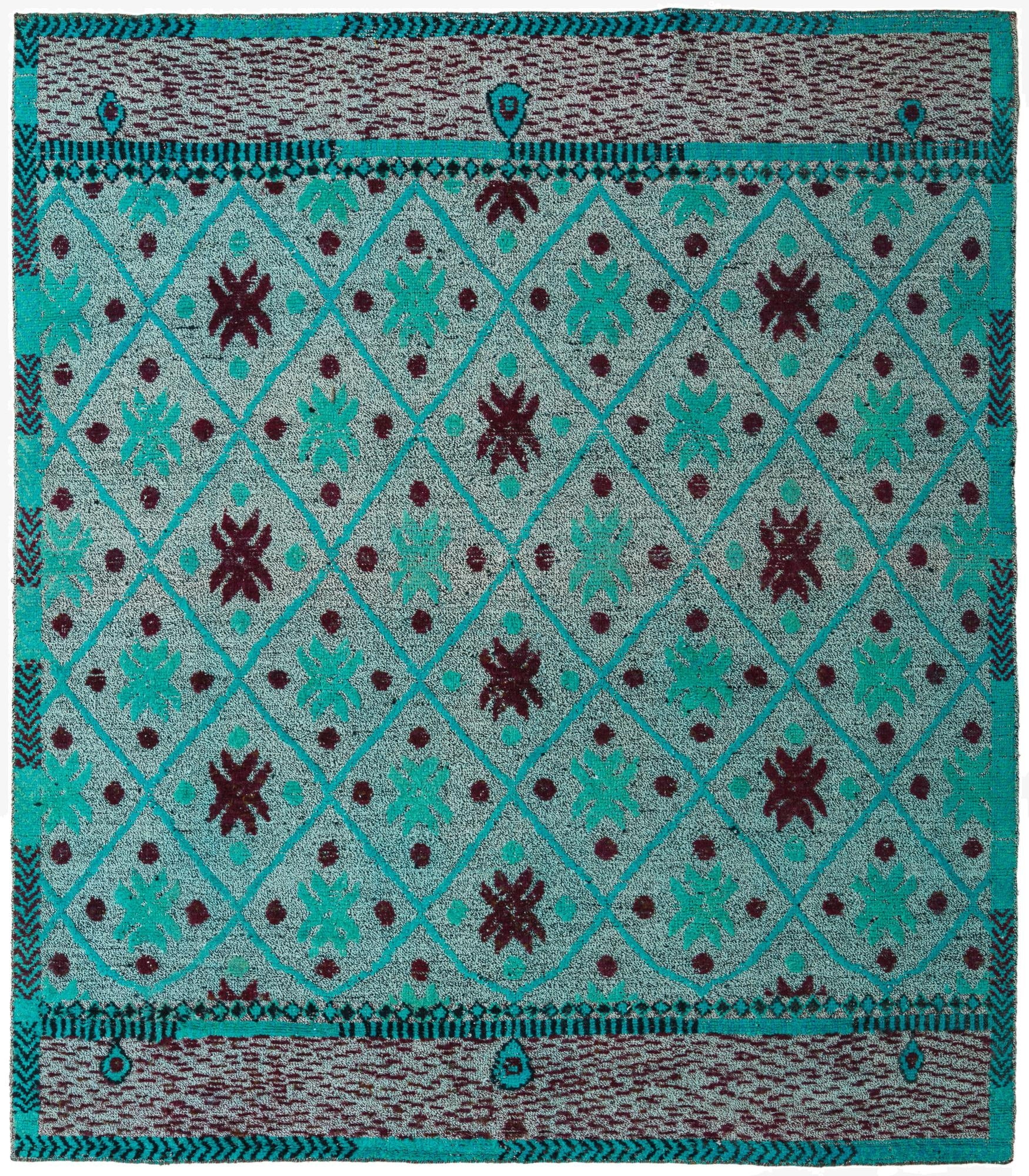 8' 6 x 9' 7  Hand Knotted Darya Wool Square Rug