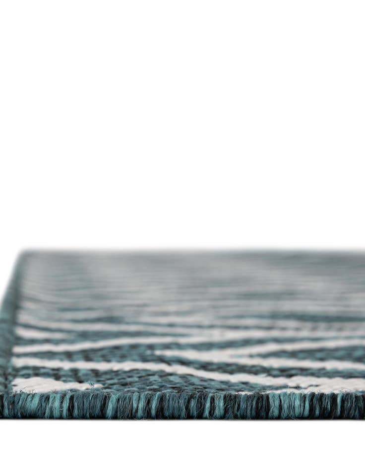 Detail image of 7' 10 x 7' 10 Easy-Clean Jill Zarin Turks and Caicos Indoor / Outdoor Square Rug