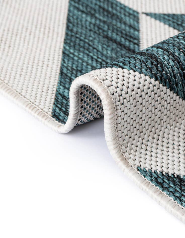 Detail image of 7' 10 x 7' 10 Easy-Clean Jill Zarin Napa Indoor / Outdoor Square Rug