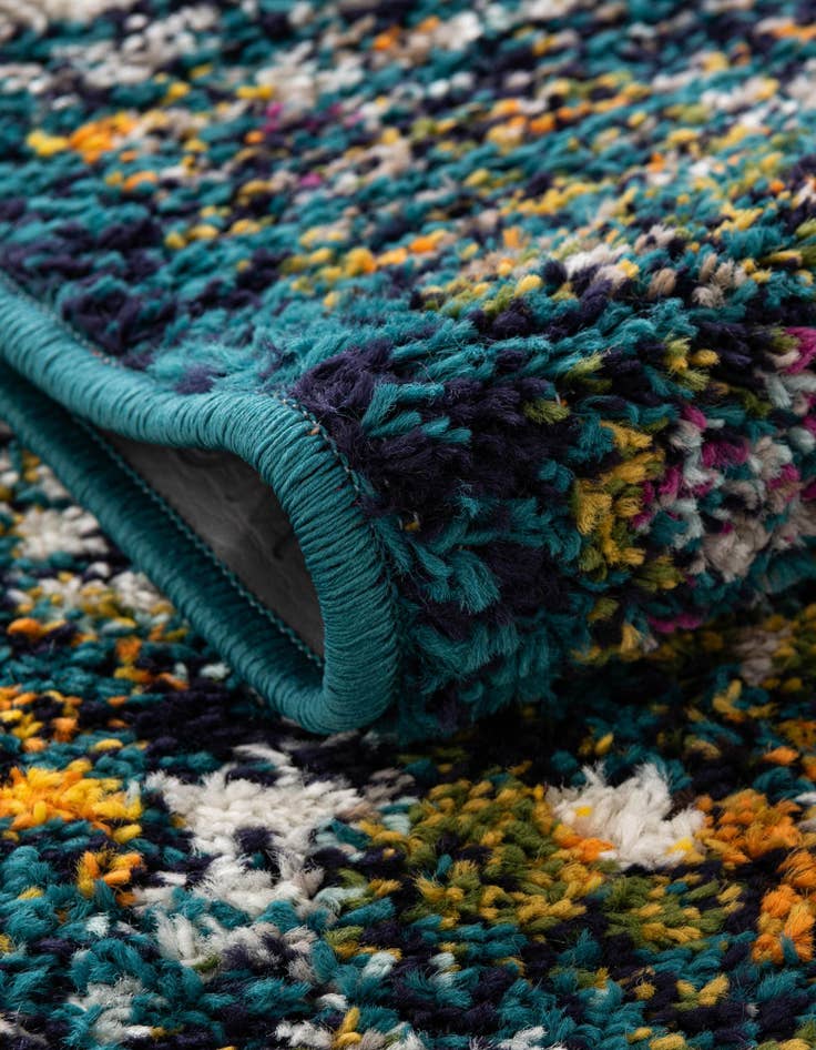 Detail image of 7' 10 x 7' 10 Madeline Square Rug