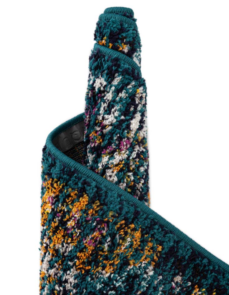 Detail image of 7' 10 x 7' 10 Madeline Square Rug