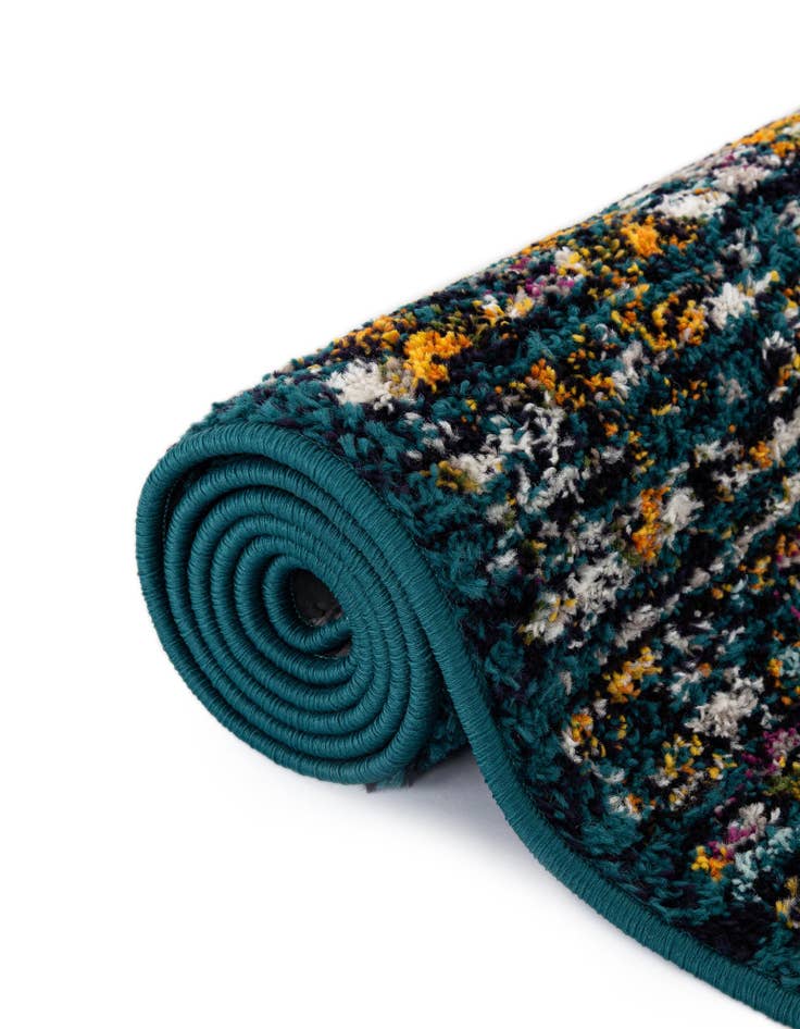 Detail image of 7' 10 x 7' 10 Madeline Square Rug