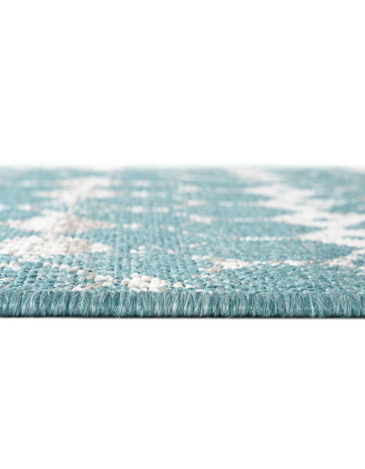 Detail image of 7' 10 x 7' 10 Washable Lattice Indoor / Outdoor Square Rug