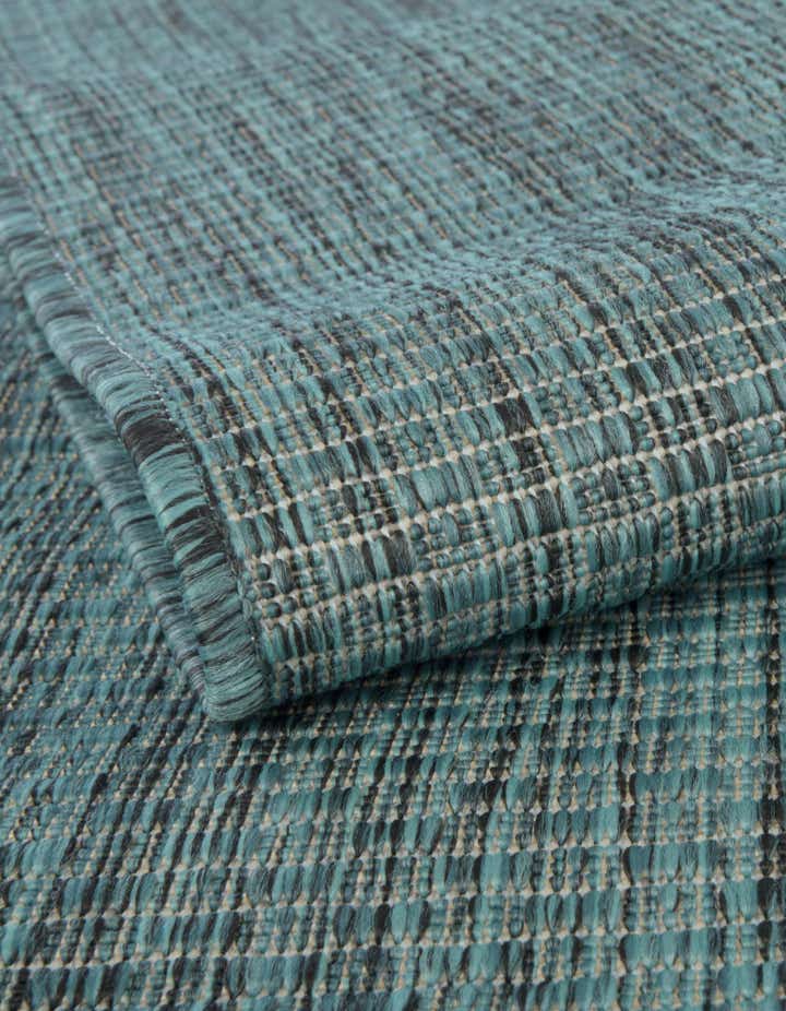 4' 1 x 4' 1 Easy-Clean Solid Indoor / Outdoor Square Rug