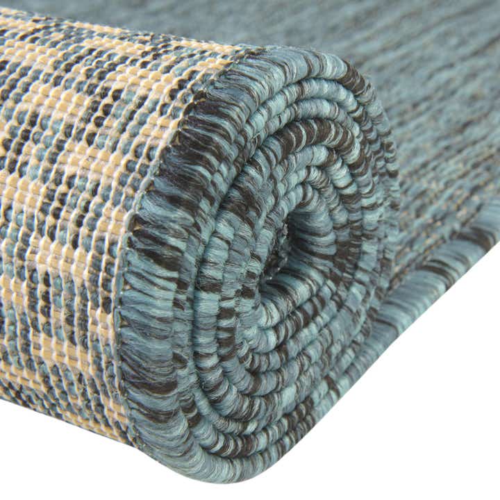 4' 1 x 4' 1 Easy-Clean Solid Indoor / Outdoor Square Rug