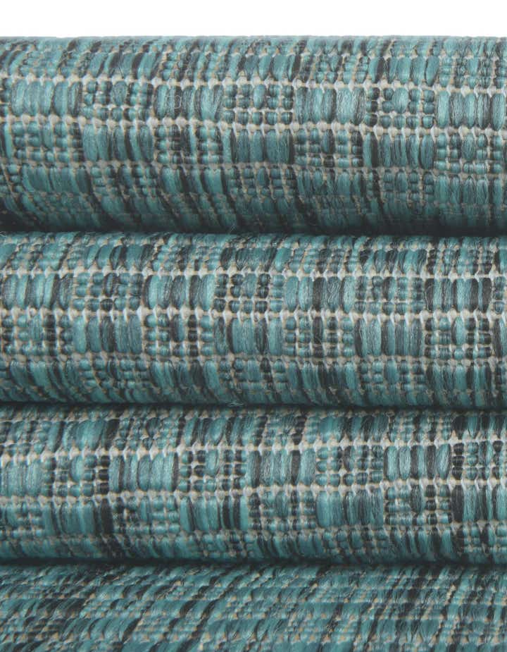 4' 1 x 4' 1 Easy-Clean Solid Indoor / Outdoor Square Rug