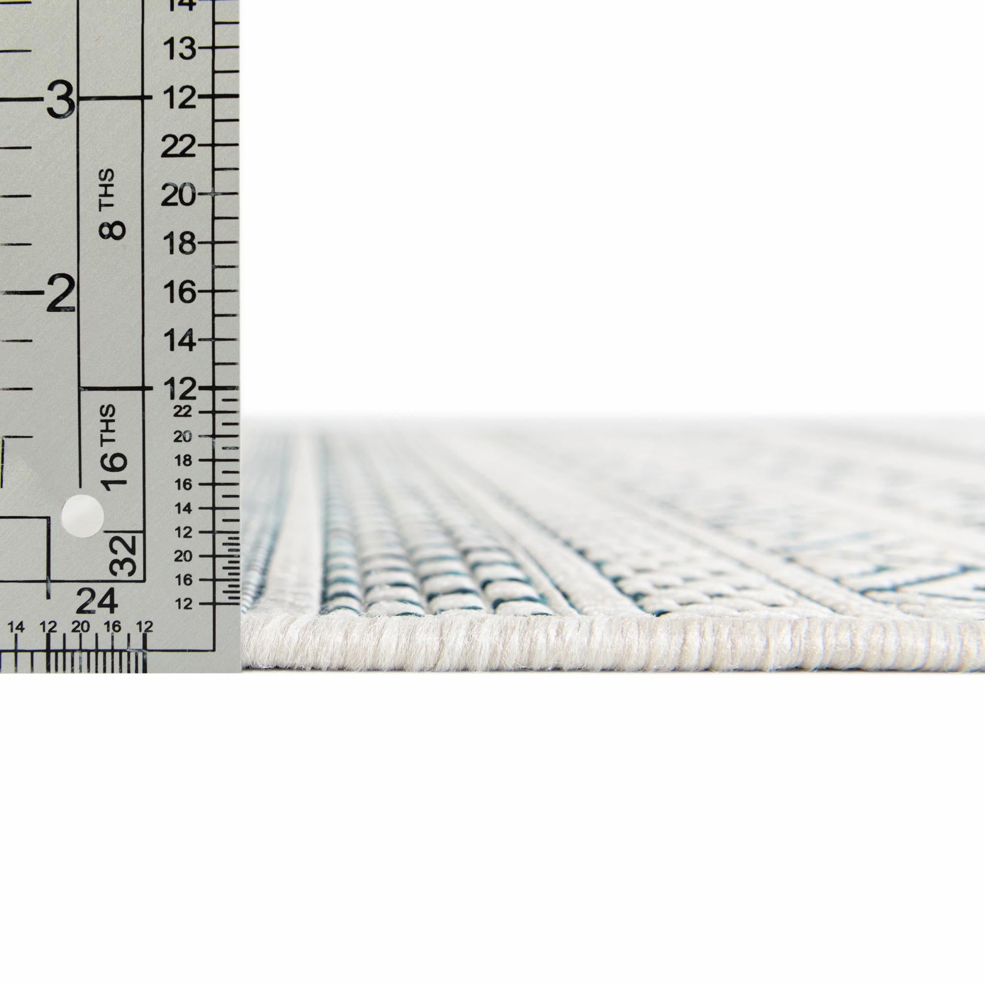 7' 10 x 7' 10 Easy-Clean Striped Indoor / Outdoor Square Rug