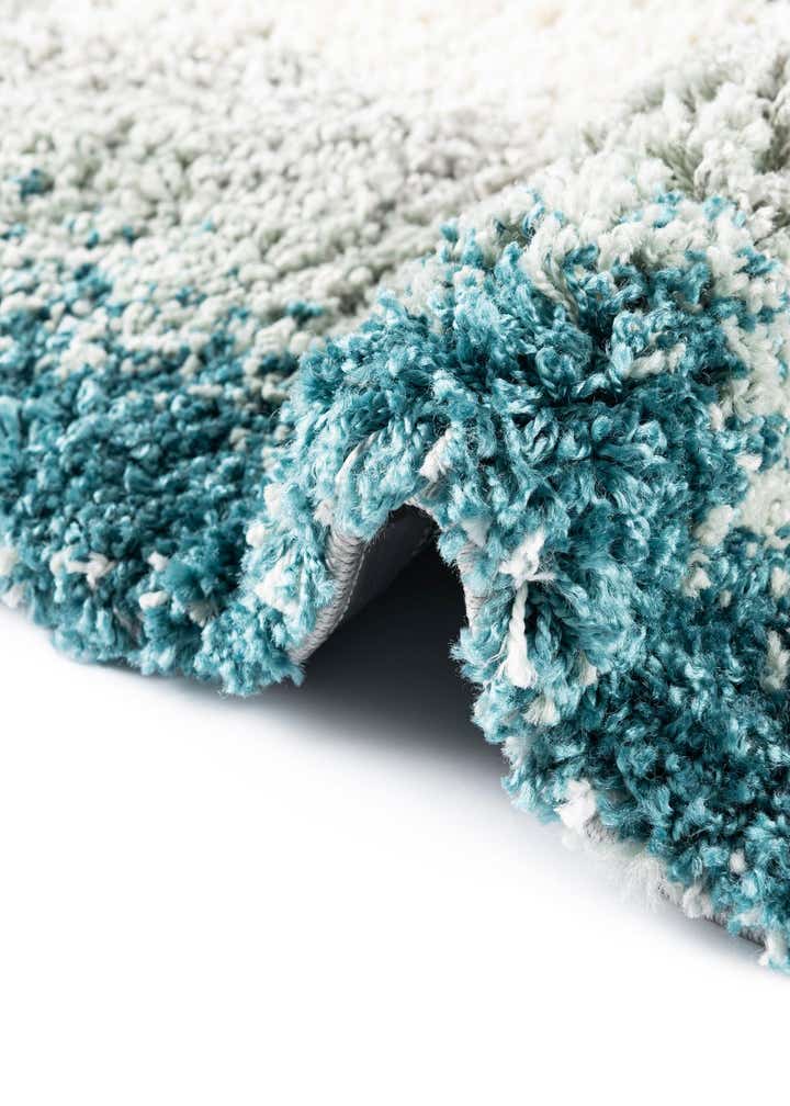 7' 10 x 7' 10 Soft Touch Shag Square Rug