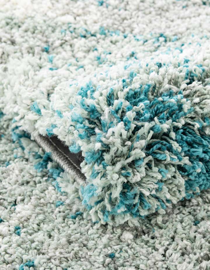 7' 10 x 7' 10 Soft Touch Shag Square Rug
