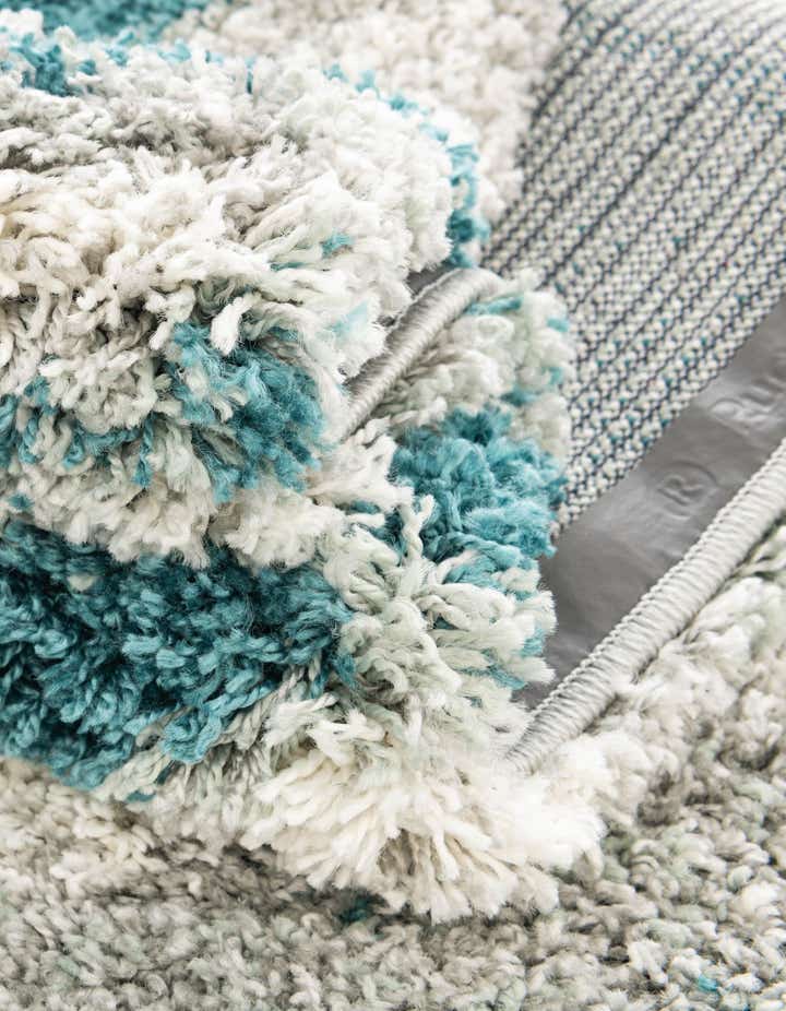 7' 10 x 7' 10 Soft Touch Shag Square Rug