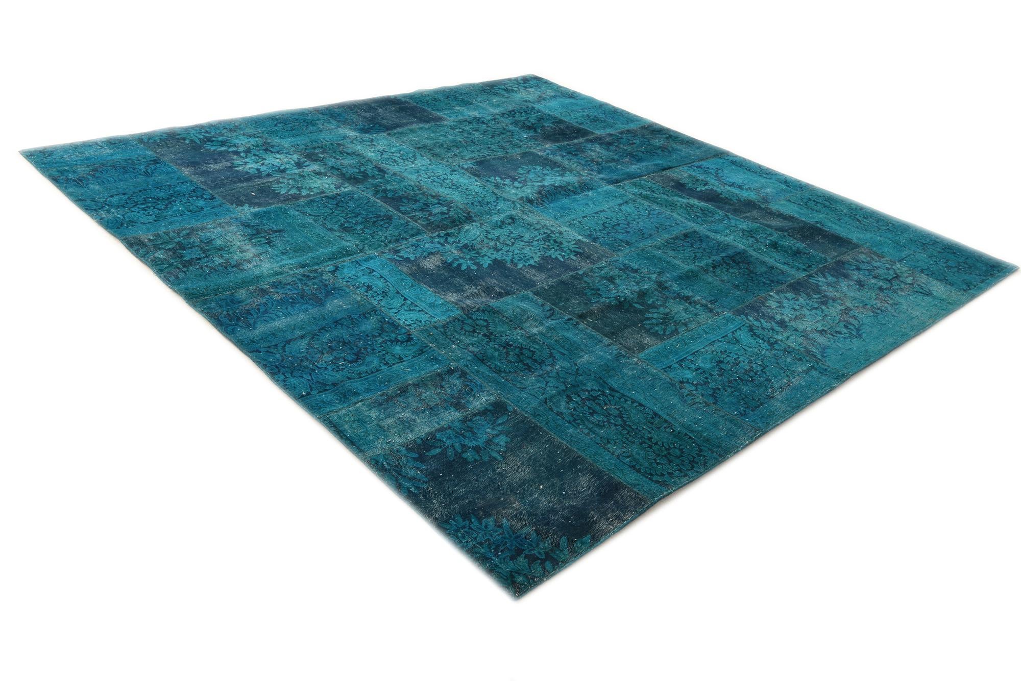 9' 10 x 9' 11 Hand Knotted Ultra Vintage Persian Wool Square Rug