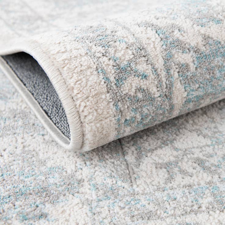 Detail image of Jill Zarin 7' 10 x 7' 10 Uptown Central Park Square Rug