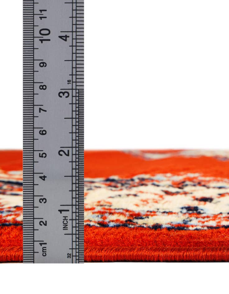 Detail image of 6' x 9' Amaya Rug