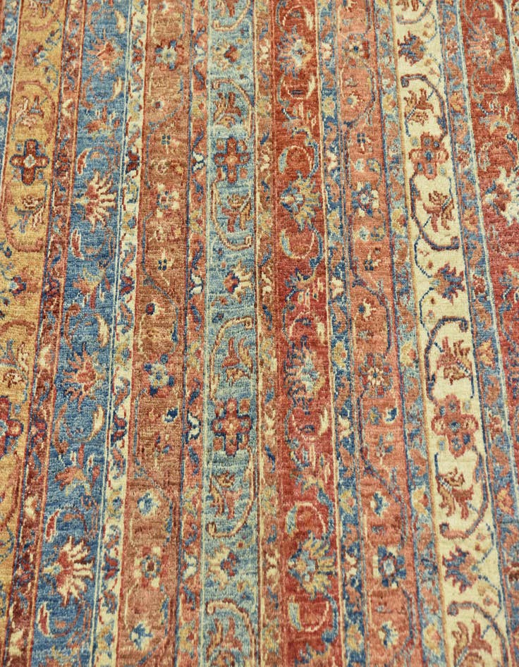 Detail image of 5' x 6' 6  Hand Knotted Ariana Ziegler Rug