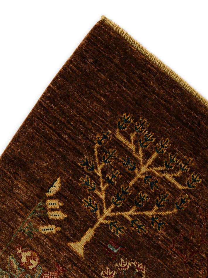 Detail image of 5' 1 x 6' 9 Hand Knotted Ariana Ziegler Rug