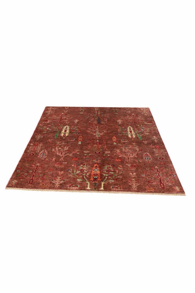 Detail image of 5' 1 x 6' 7 Hand Knotted Ariana Ziegler Rug