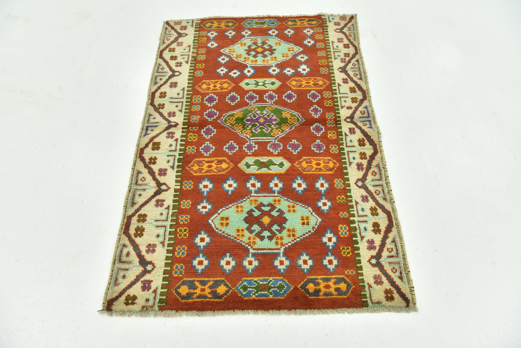 3' 2 x 5' Hand Knotted Balouch Rug